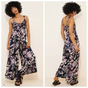 Free People Melrose Smocked Wide Leg Jumpsuit Medium Floral Midnight Garden Boho